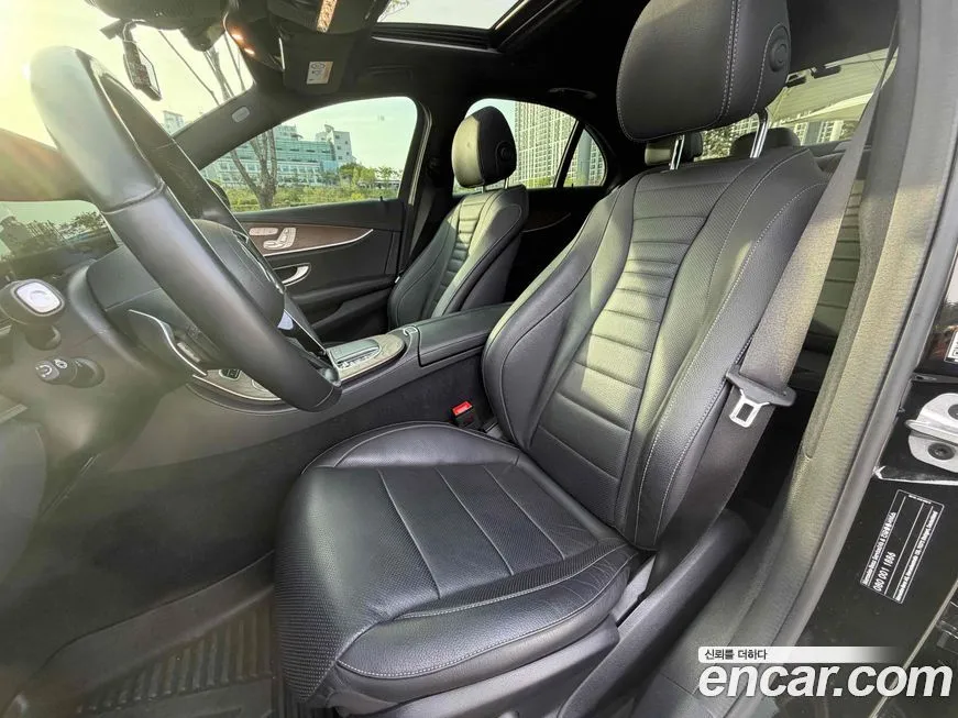 Mercedes-Benz E-Class 2023 из KR, фото 8