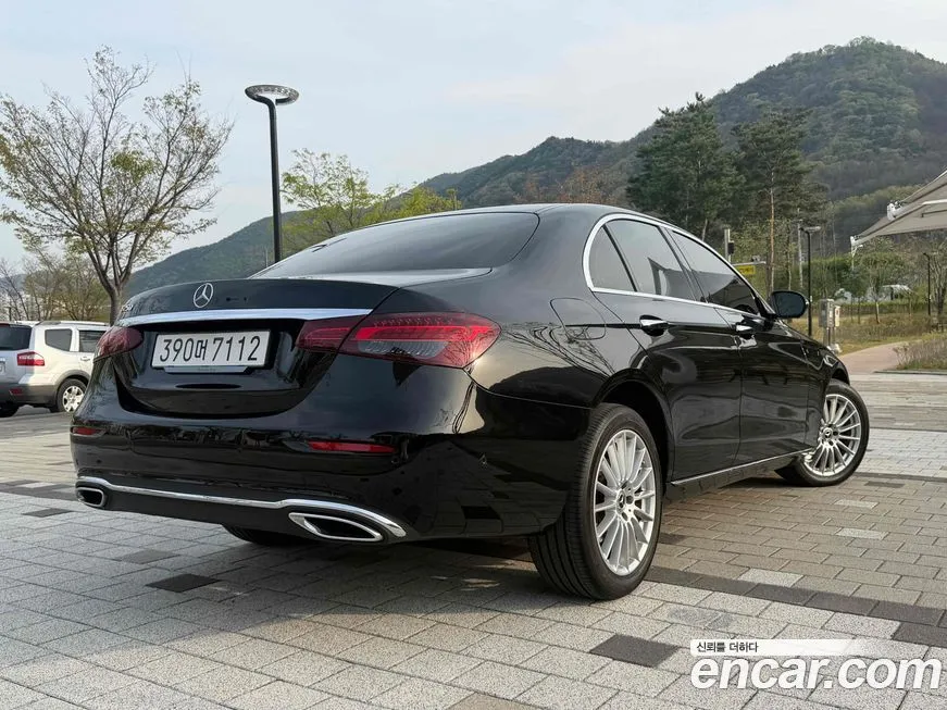 Mercedes-Benz E-Class 2023 из KR, фото 7