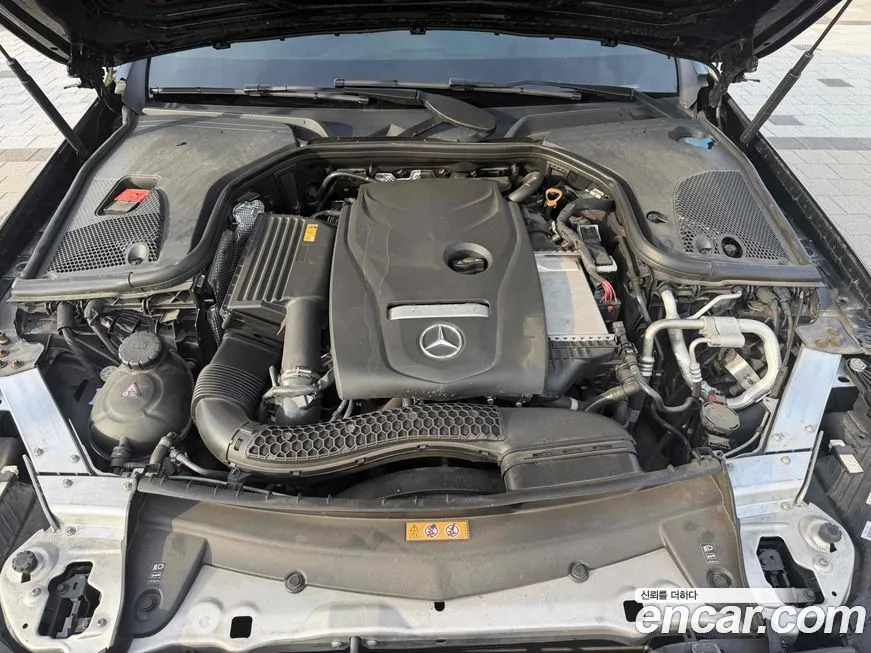 Mercedes-Benz E-Class 2023 из KR, фото 6