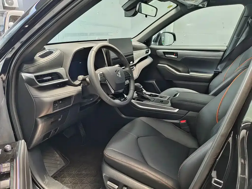 Toyota Crown Kluger 2026 из CN, фото 6