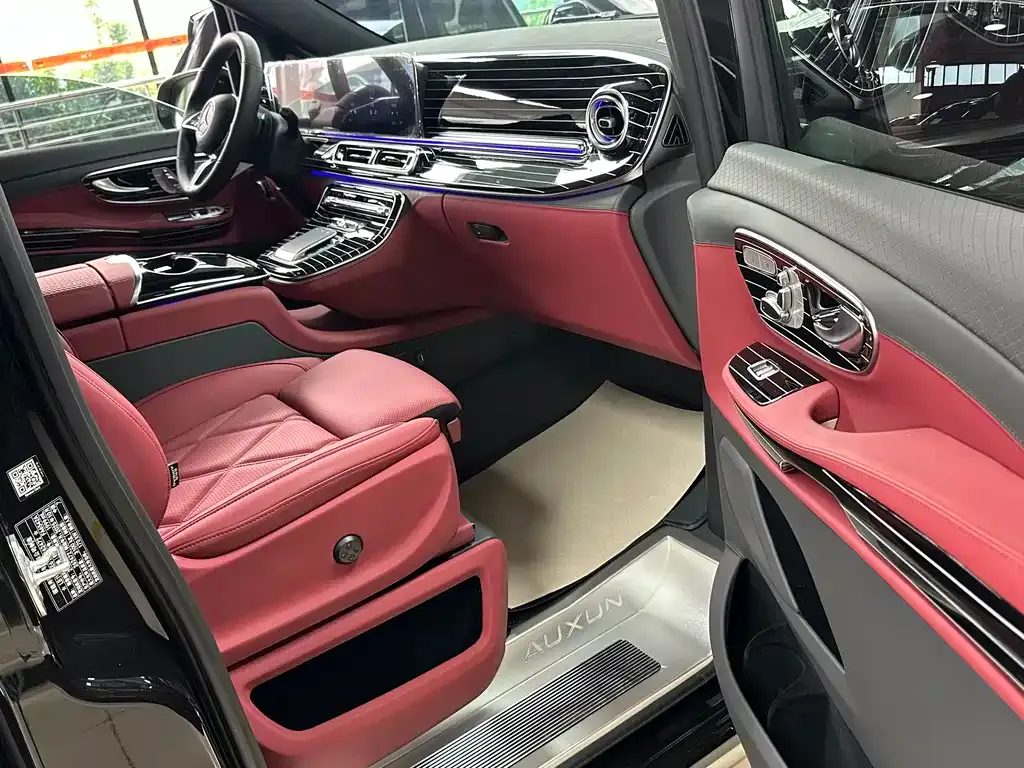 Mercedes-Benz V-Class 2026 из CN, фото 6