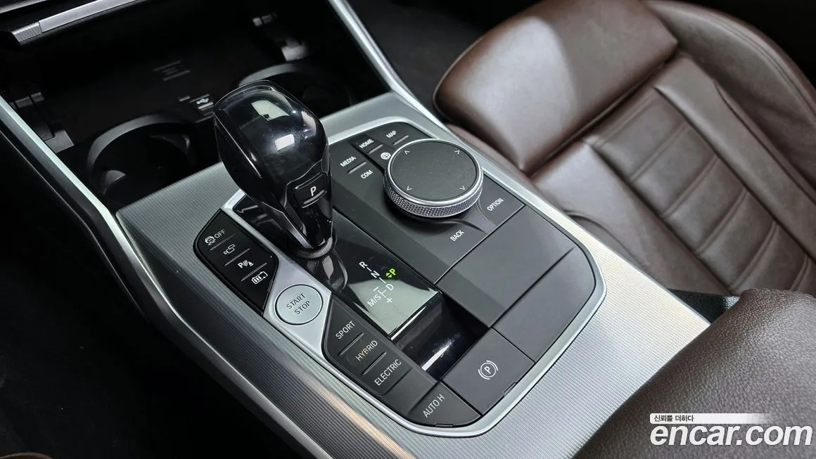 BMW 3-Series 2021 из KR, фото 8