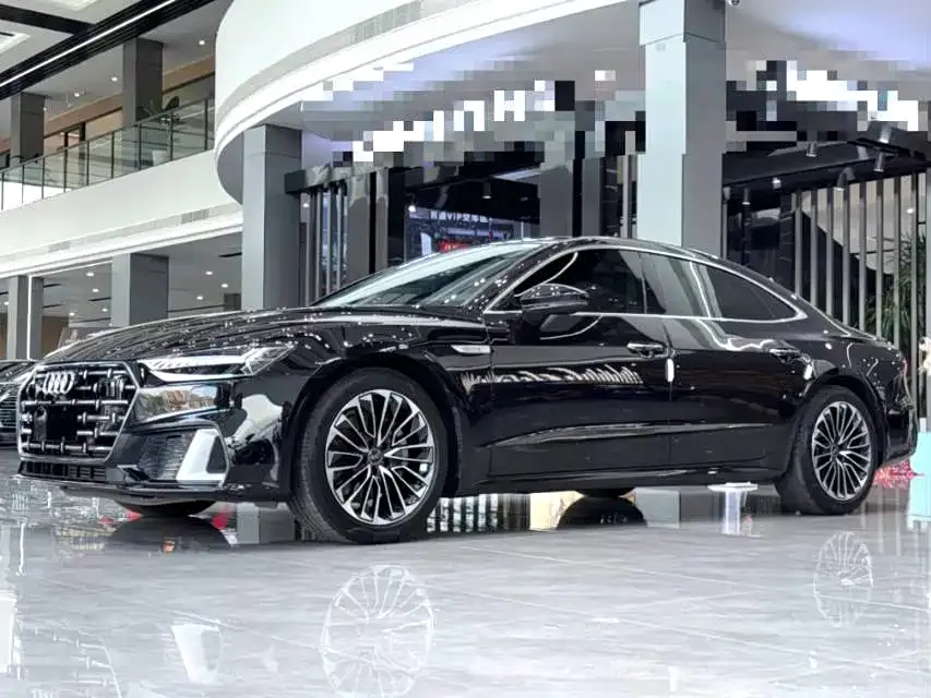 Audi A7L 2024 из CN, фото 1