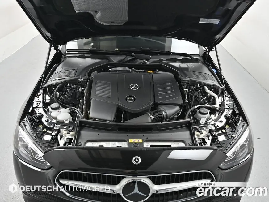 Mercedes-Benz C-Class — фото 10