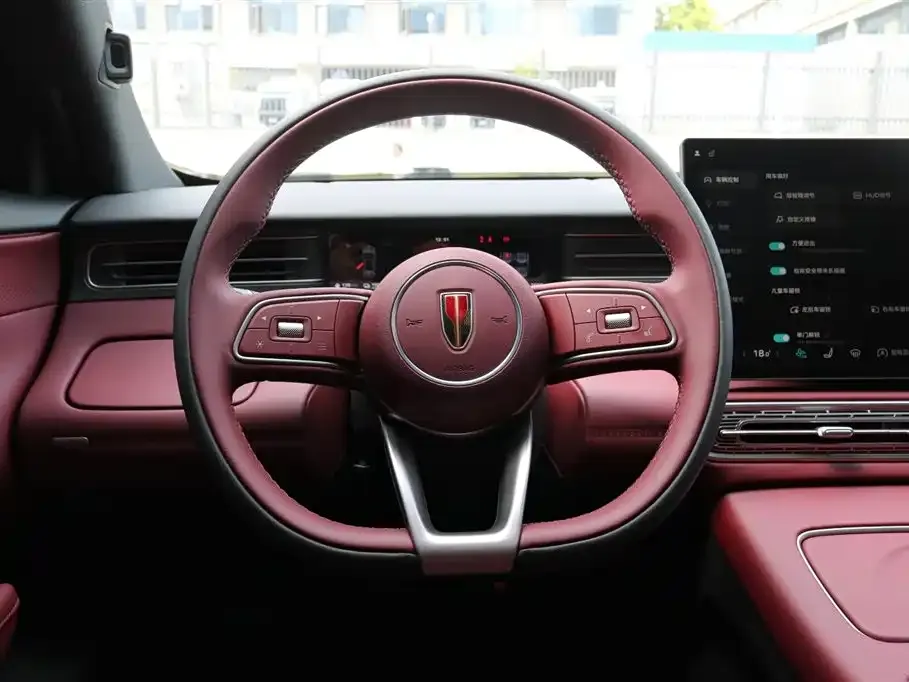 Hongqi HS6 PHEV 2026 из CN, фото 4
