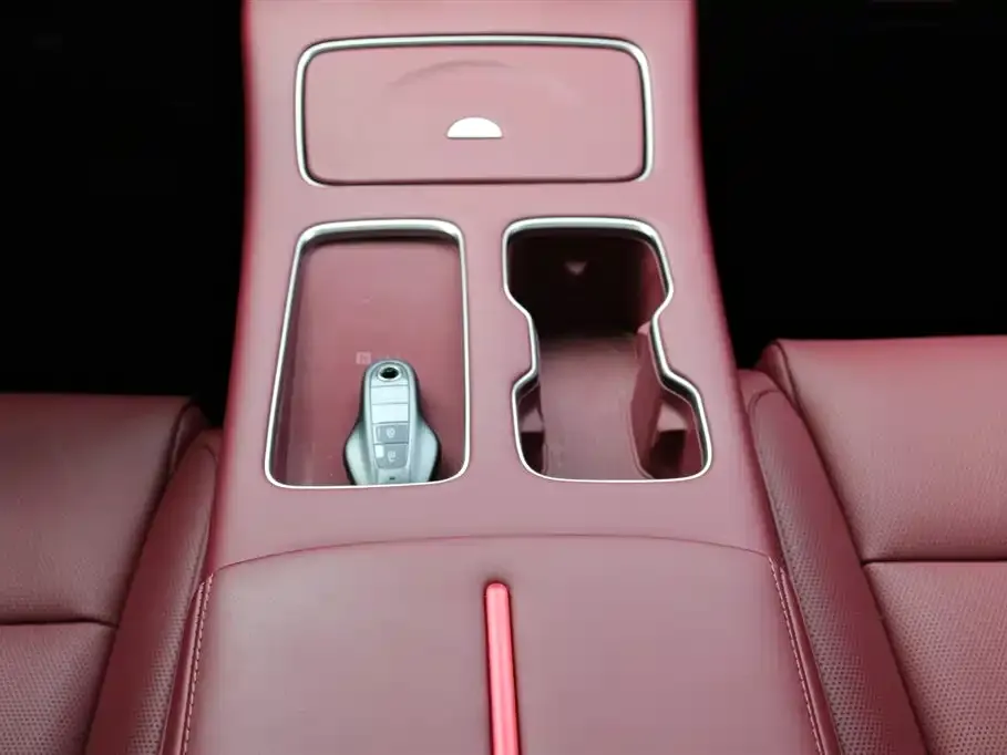 Hongqi HS6 PHEV 2026 из CN, фото 7