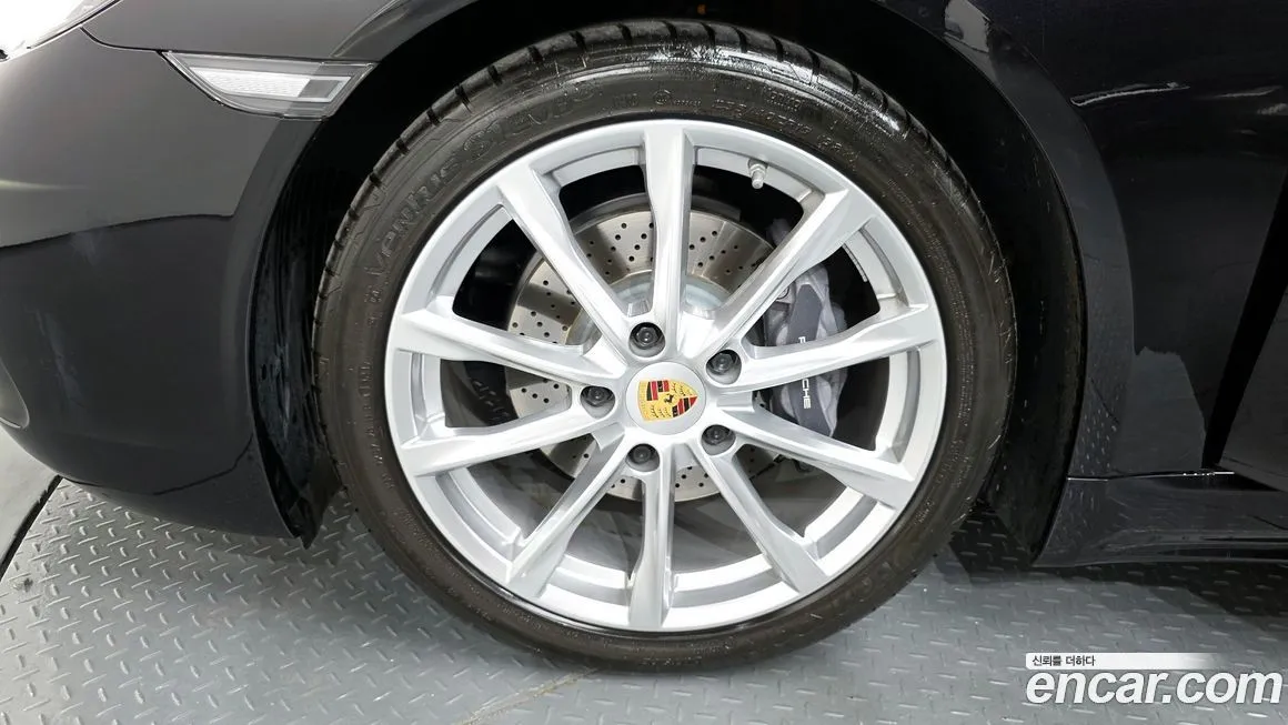 Porsche 718 2022 из KR, фото 8