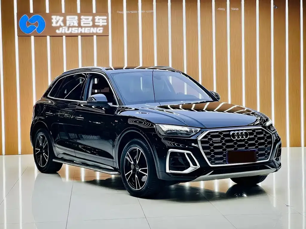 Audi Q5L 2022 из CN, фото 3