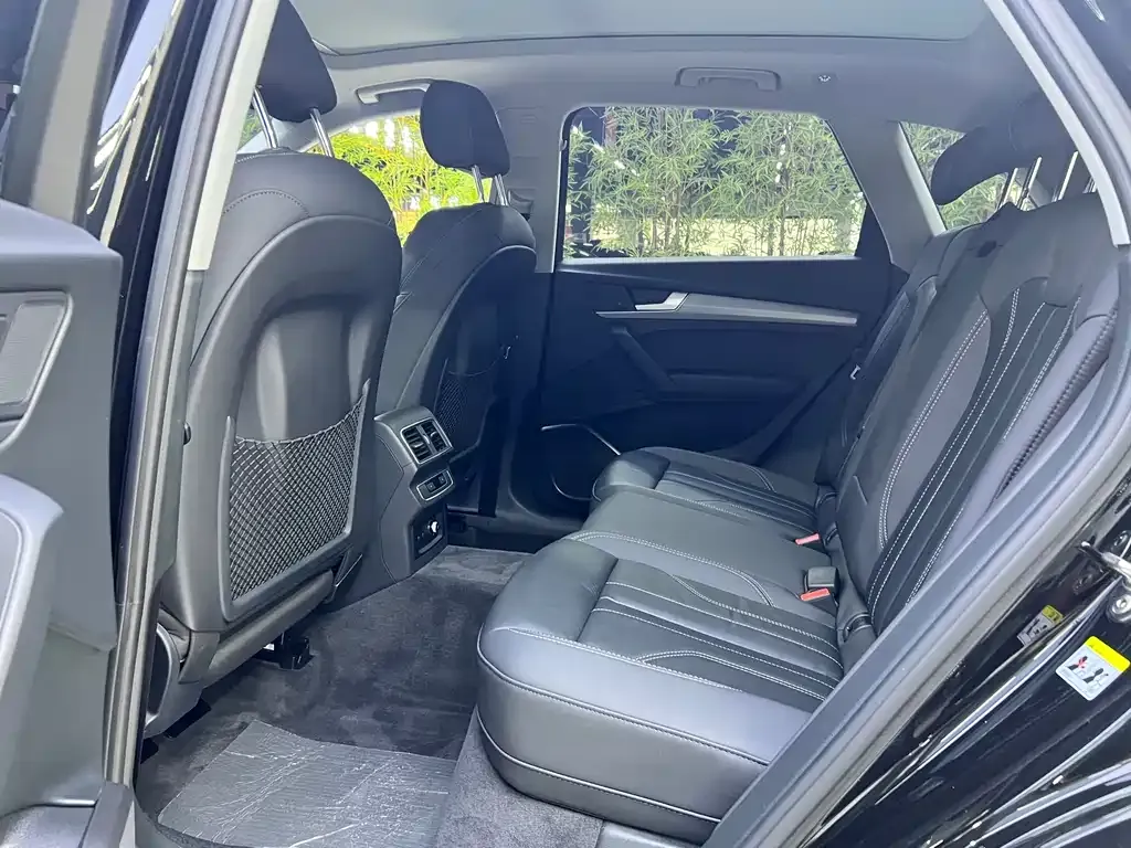 Audi Q5L 2022 из CN, фото 7