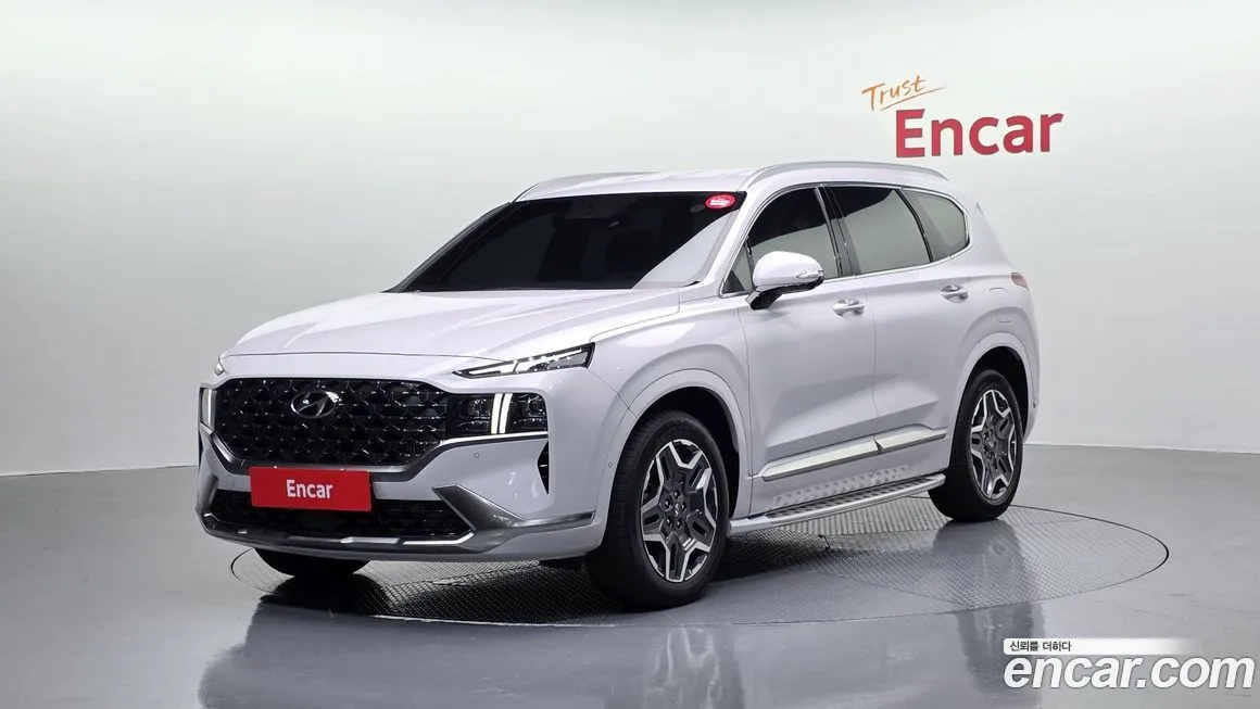 Hyundai Santafe — фото 1