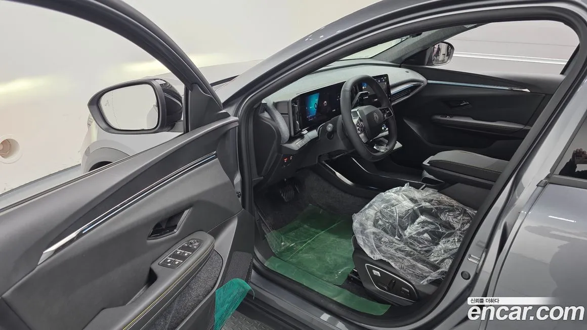 Renault Korea (Samsung) Scenic 2026 из KR, фото 7