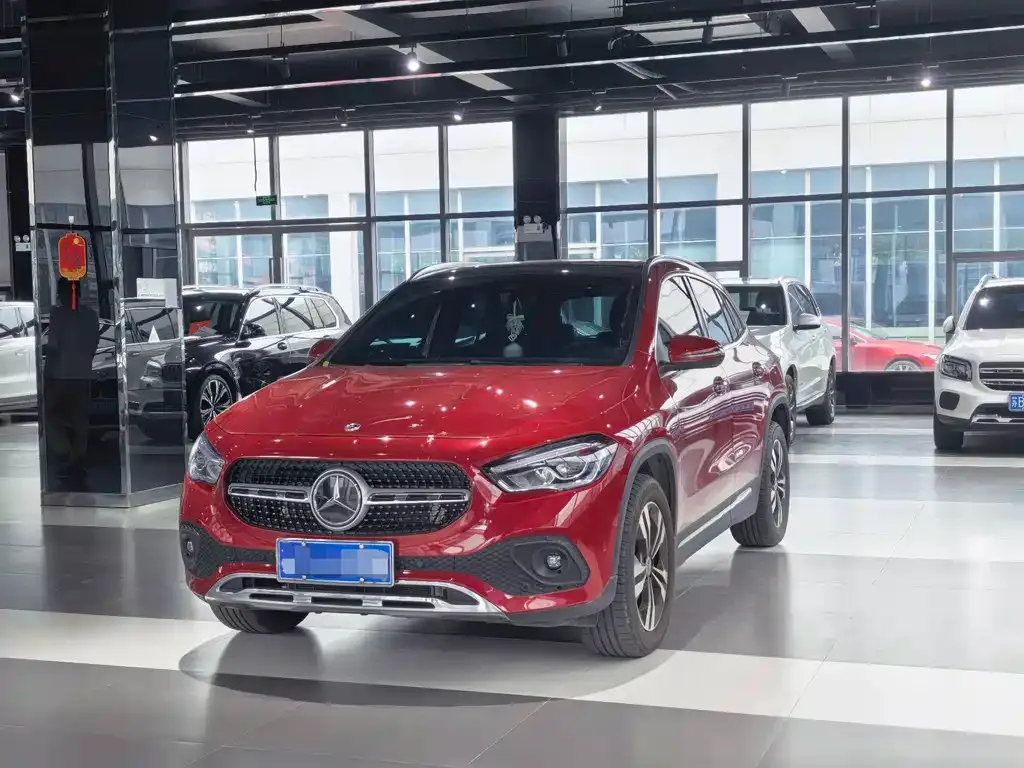 Mercedes-Benz GLA 2023 из CN, фото 1