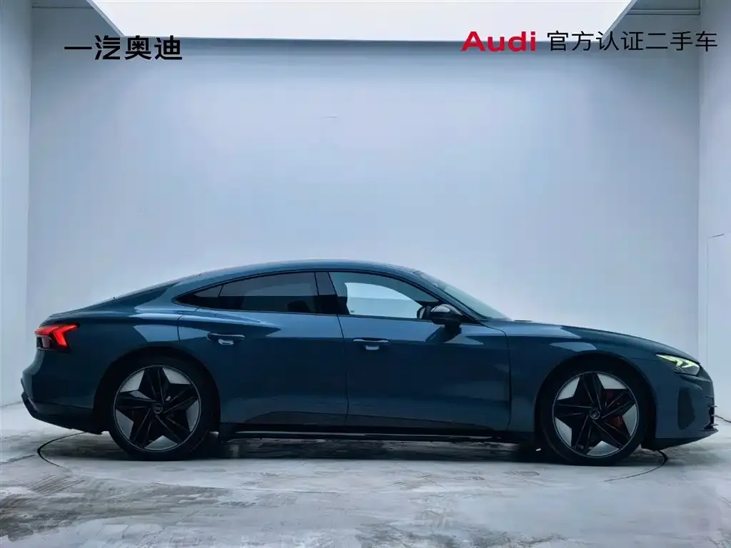 Audi e-tron GT 2023 из CN, фото 4