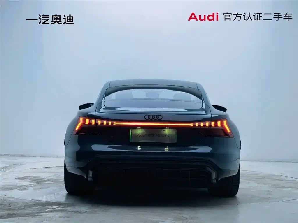 Audi e-tron GT 2023 из CN, фото 8