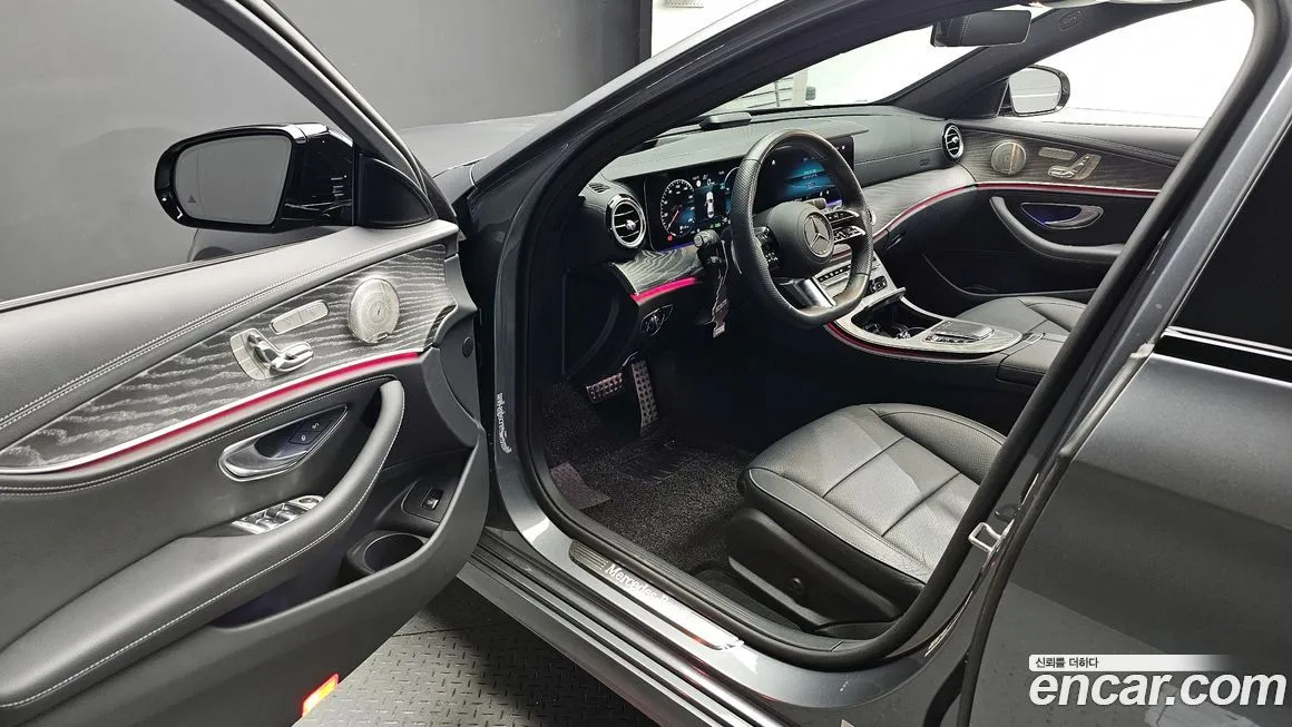 Mercedes-Benz E-Class 2023 из KR, фото 9