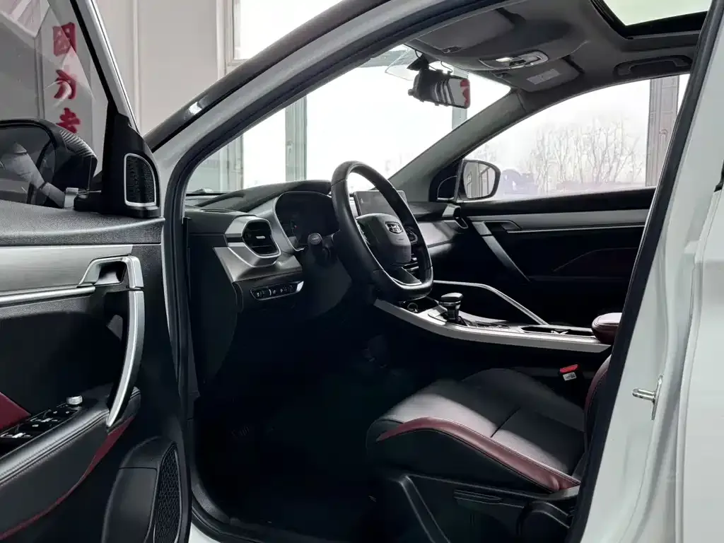 Geely Binyue 2021 из CN, фото 7