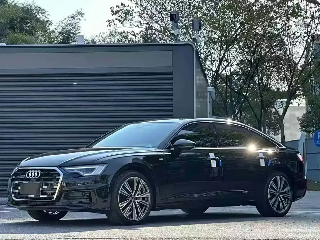 Audi A6L 2024 из CN, фото 1