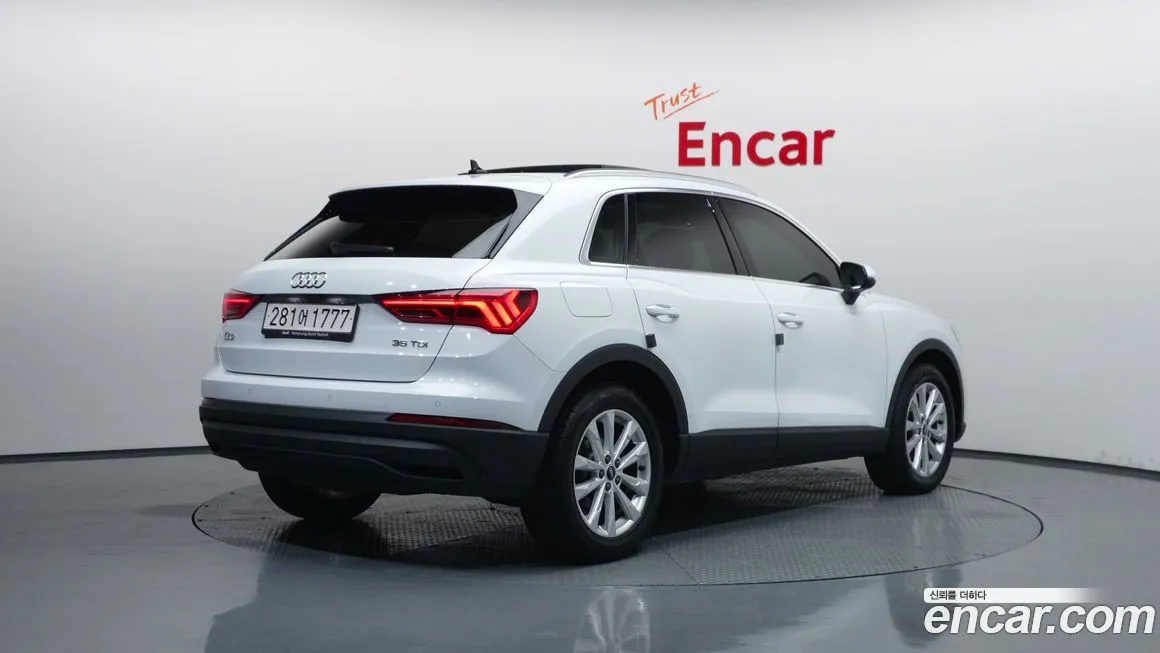 Audi Q3 2023 из KR, фото 2