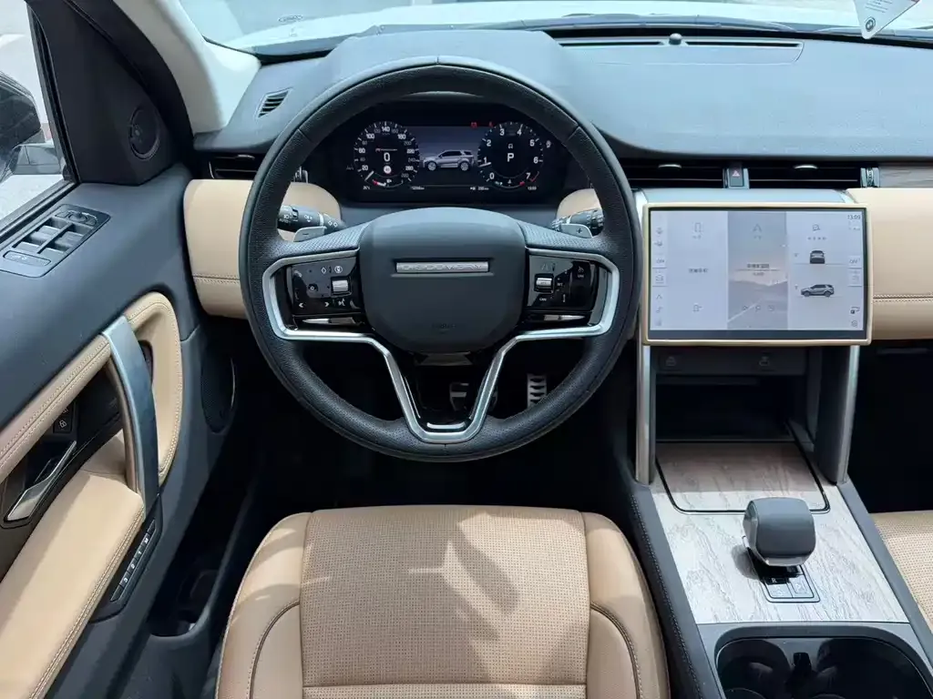 Land Rover Discovery Sport — фото 10