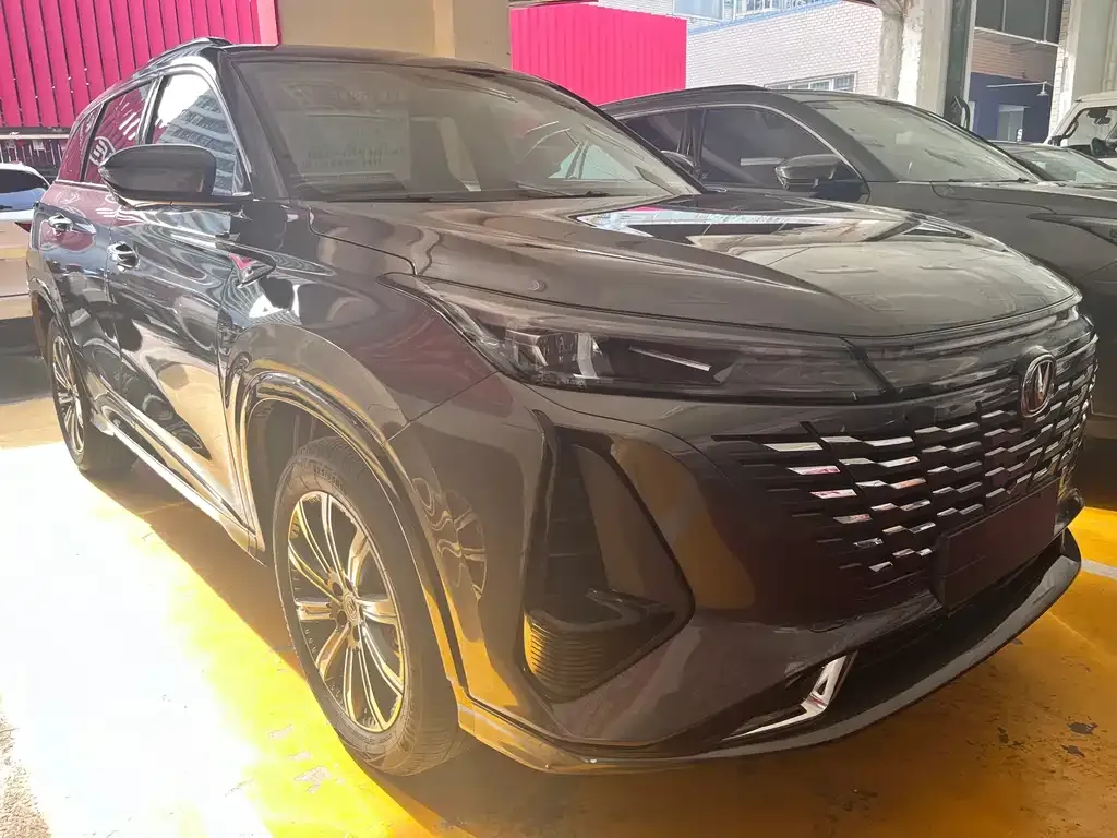Changan CS75PLUS — фото 7
