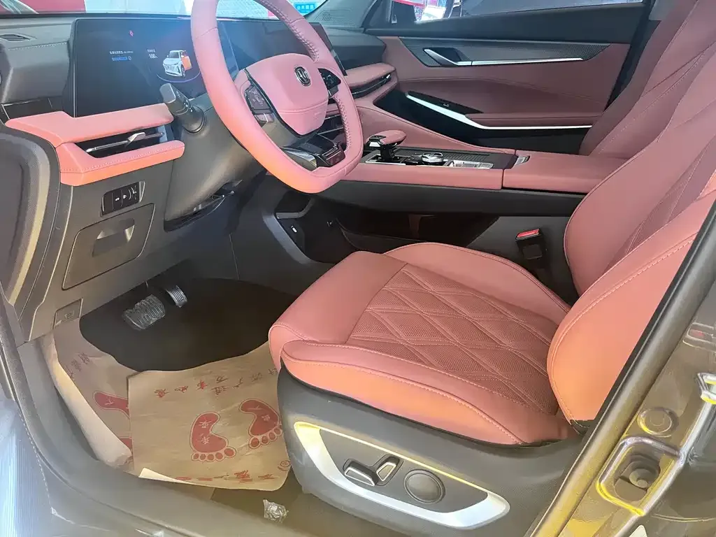 Changan CS75PLUS — фото 6