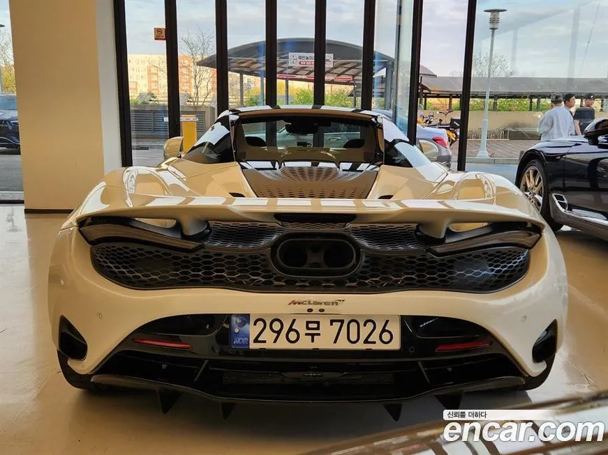 Mclaren 750S 2024 из KR, фото 4