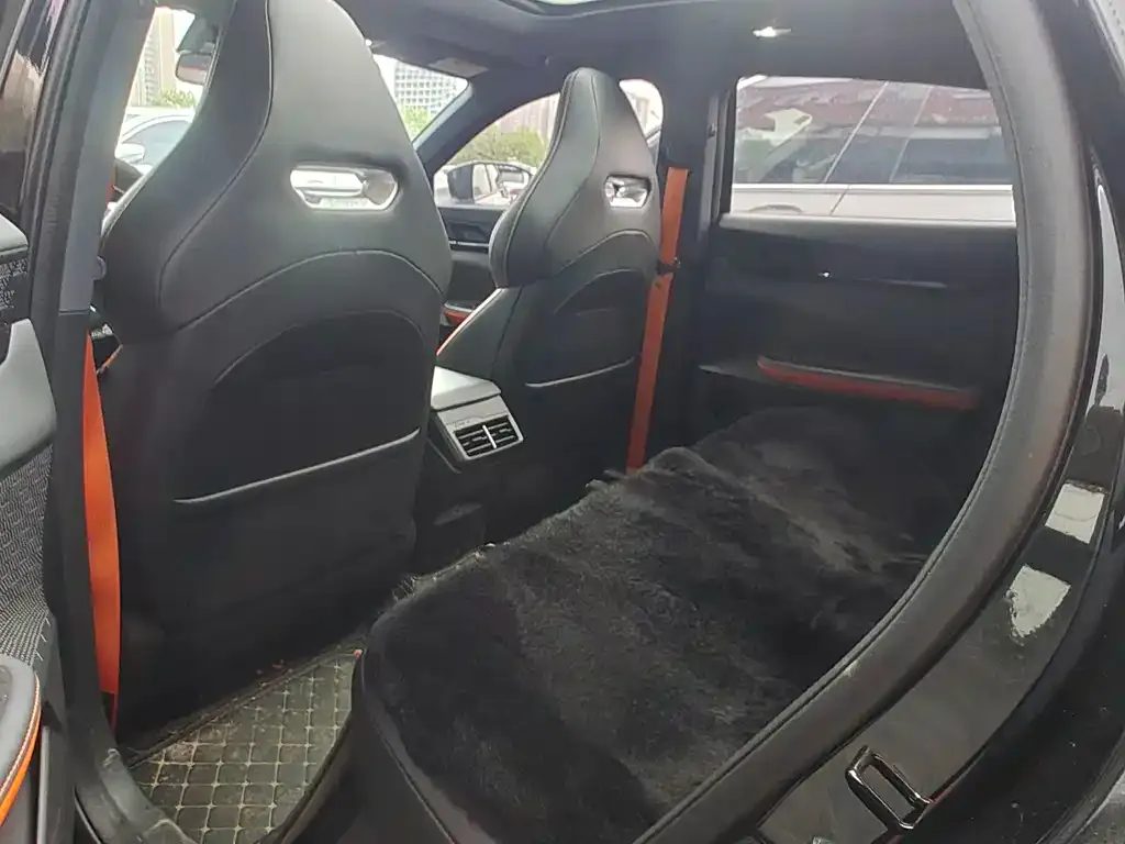 Changan UNI-V 2024 из CN, фото 4