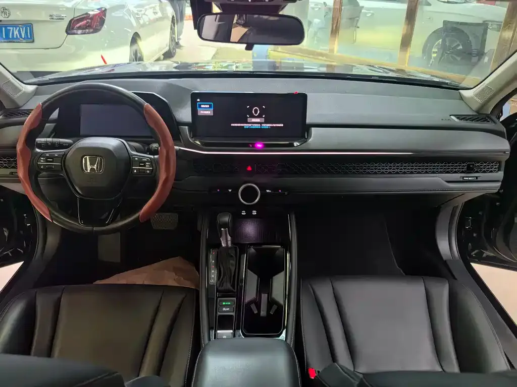 Honda Accord 2023 из CN, фото 10