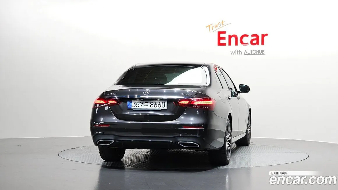 Mercedes-Benz E-Class 2023 из KR, фото 2