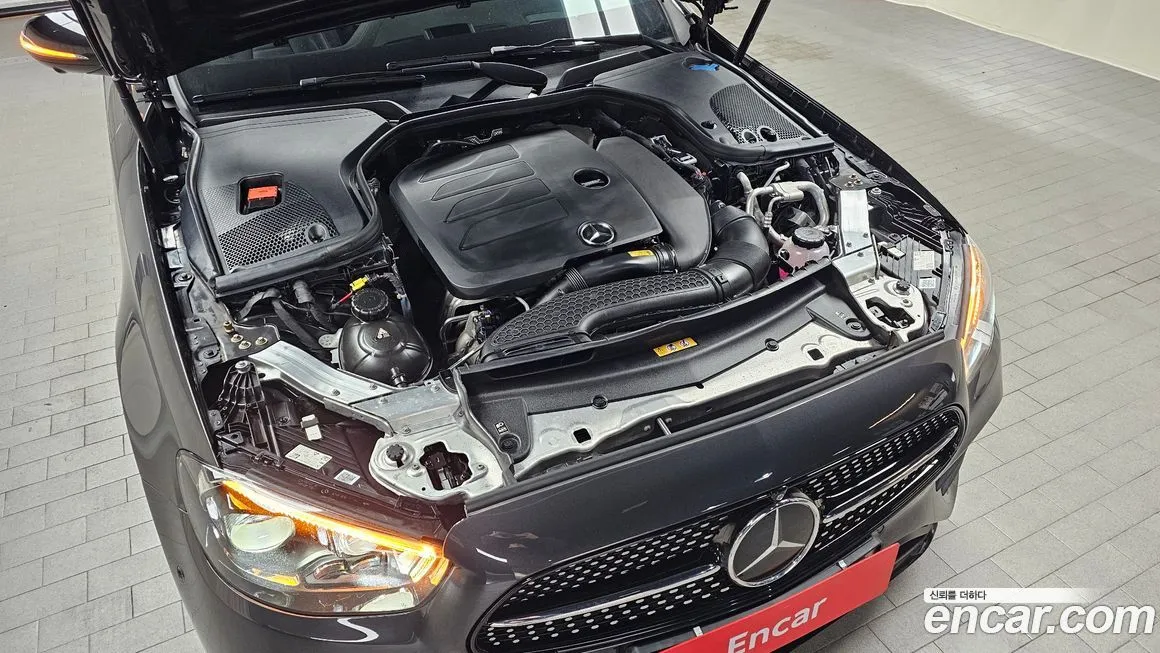 Mercedes-Benz E-Class 2023 из KR, фото 8