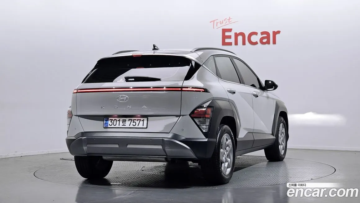 Hyundai Kona — фото 2