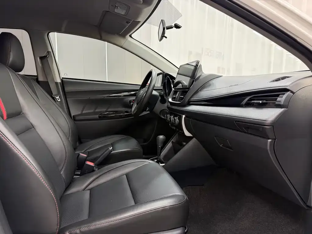 Toyota Yaris L 2022 из CN, фото 2