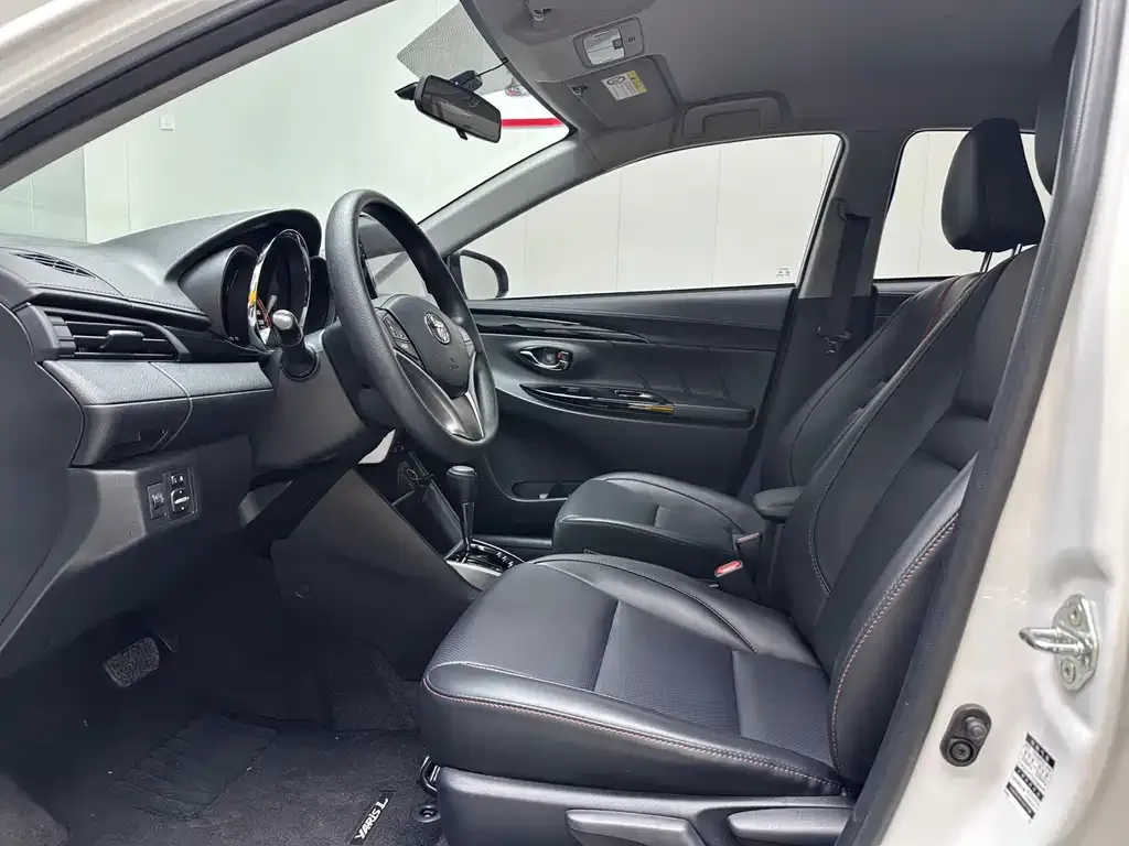 Toyota Yaris L 2021 из CN, фото 6