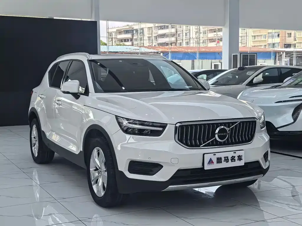 Volvo XC40 2021 из CN, фото 8
