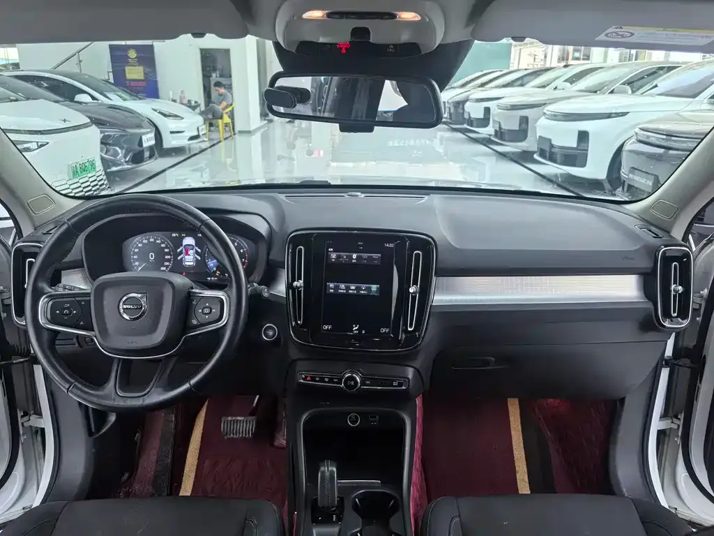 Volvo XC40 2021 из CN, фото 10