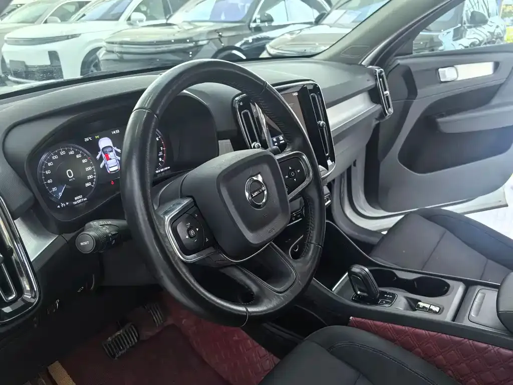 Volvo XC40 2021 из CN, фото 5