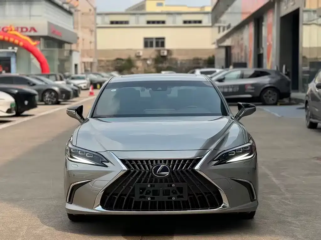 Lexus ES 2022 из CN, фото 3