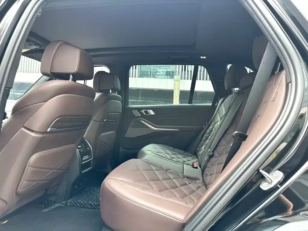 BMW X5 2022 из CN, фото 2