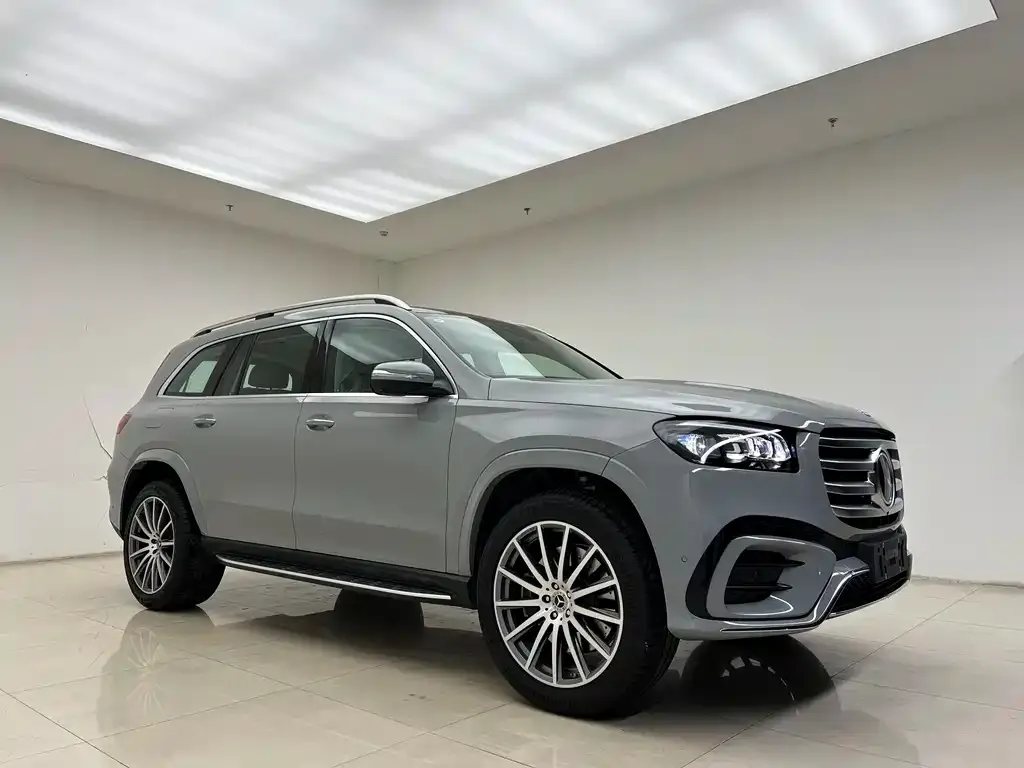 Mercedes-Benz GLS — фото 10