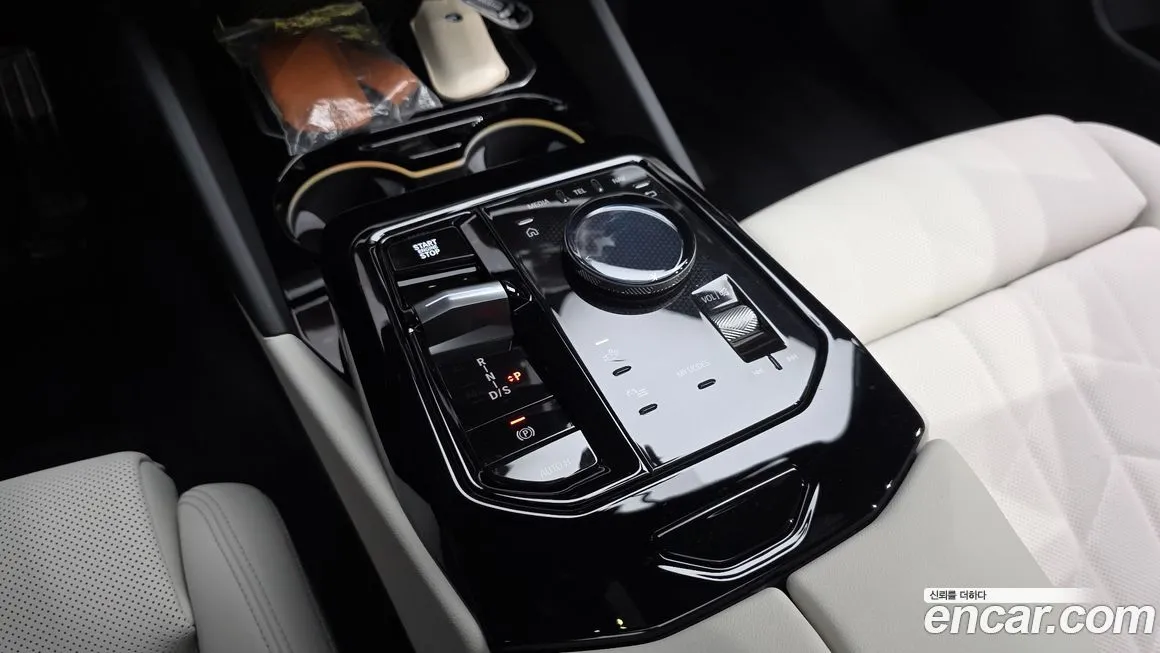 BMW 5-Series 2025 из KR, фото 4