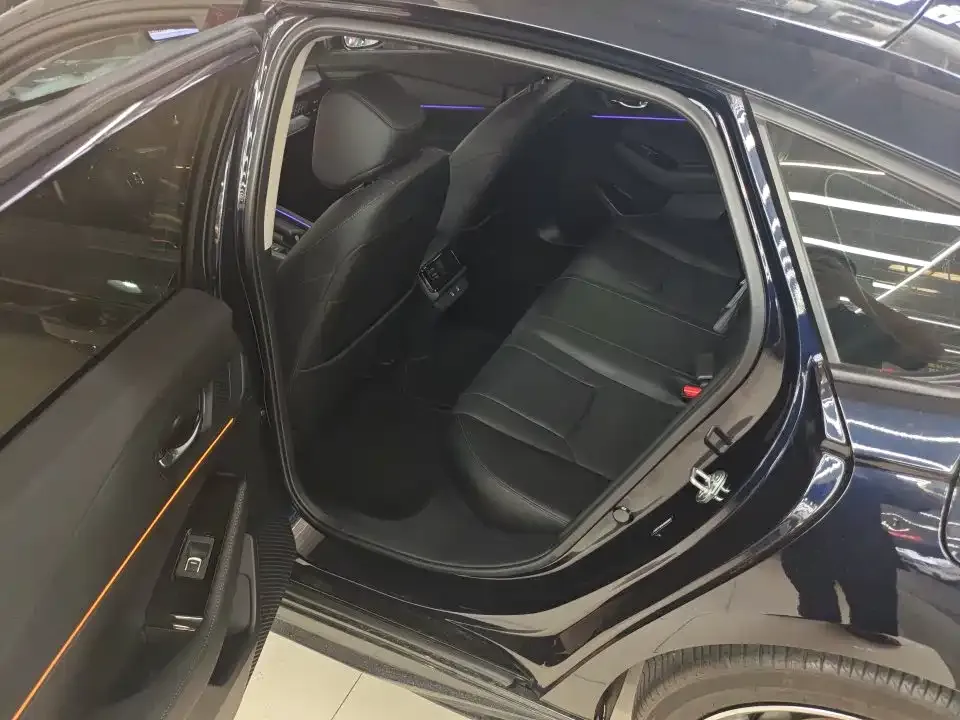 Honda Accord — фото 3