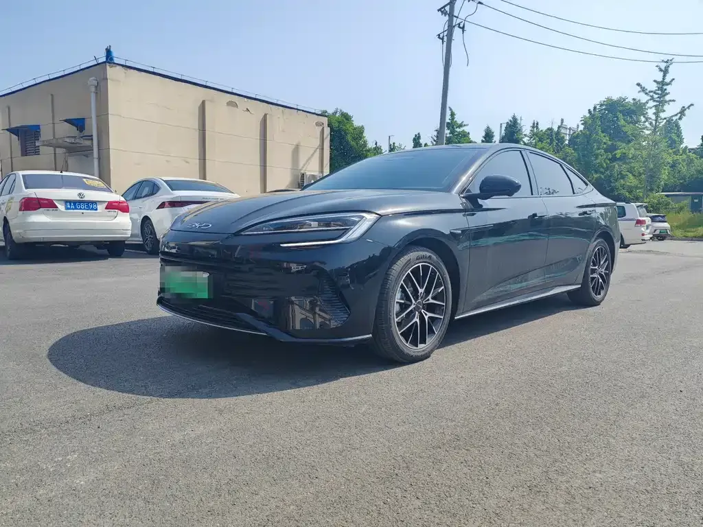 BYD Seal 07 DM-i 2025 из CN, фото 1