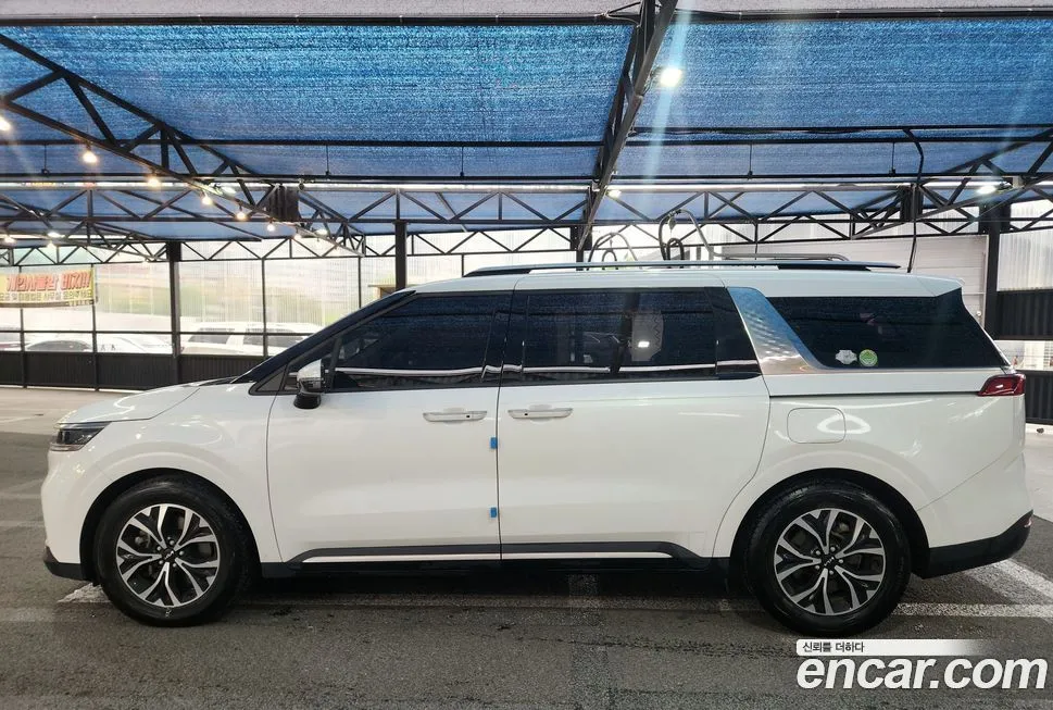 Kia Carnival 2023 из KR, фото 9