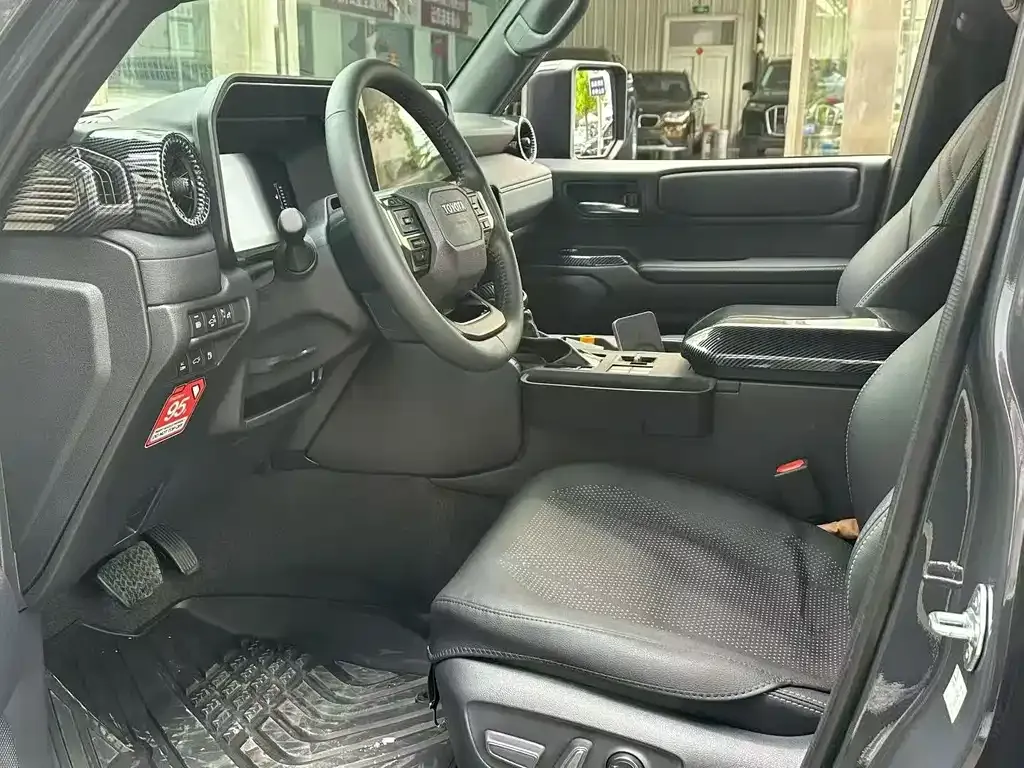 Toyota Prado 2025 из CN, фото 4