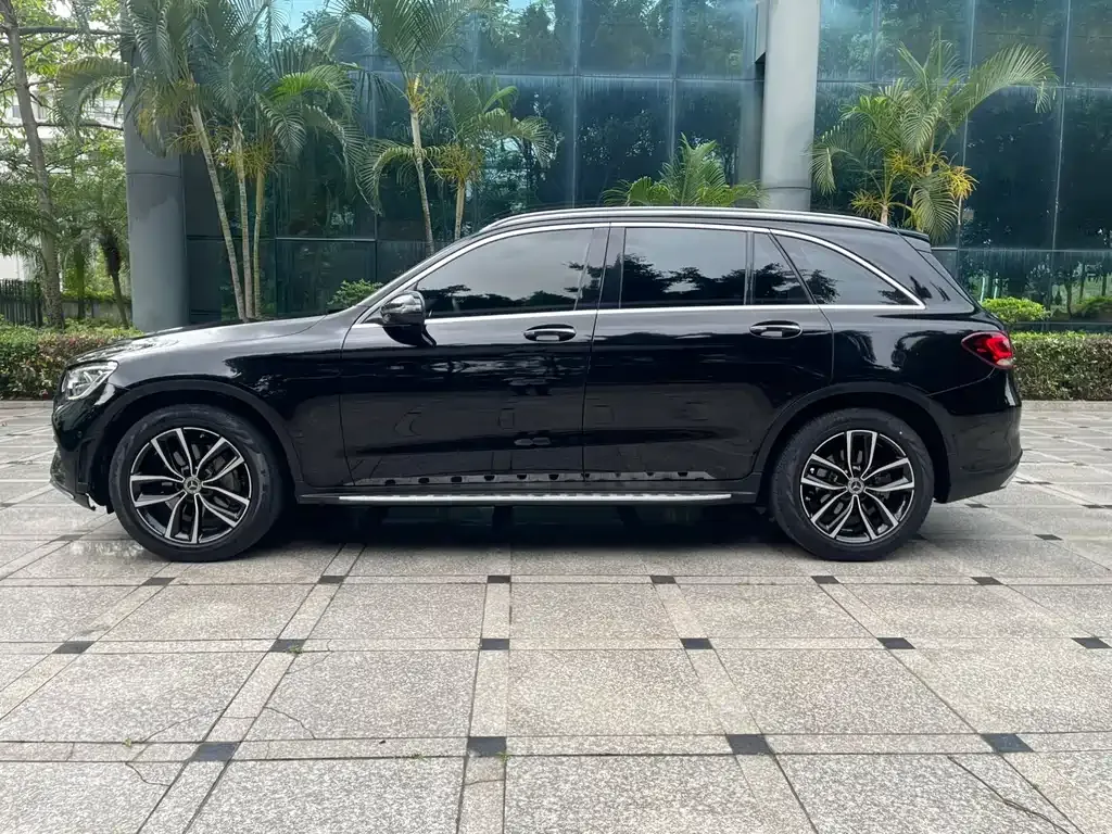 Mercedes-Benz GLC — фото 10