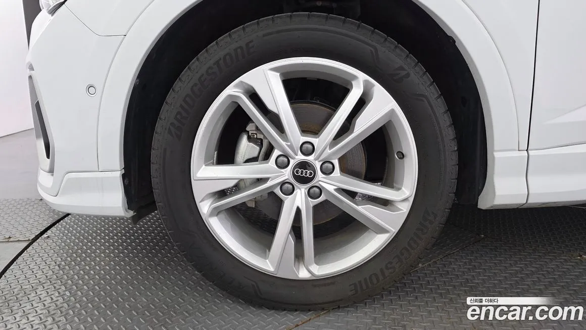 Audi Q3 2022 из KR, фото 6
