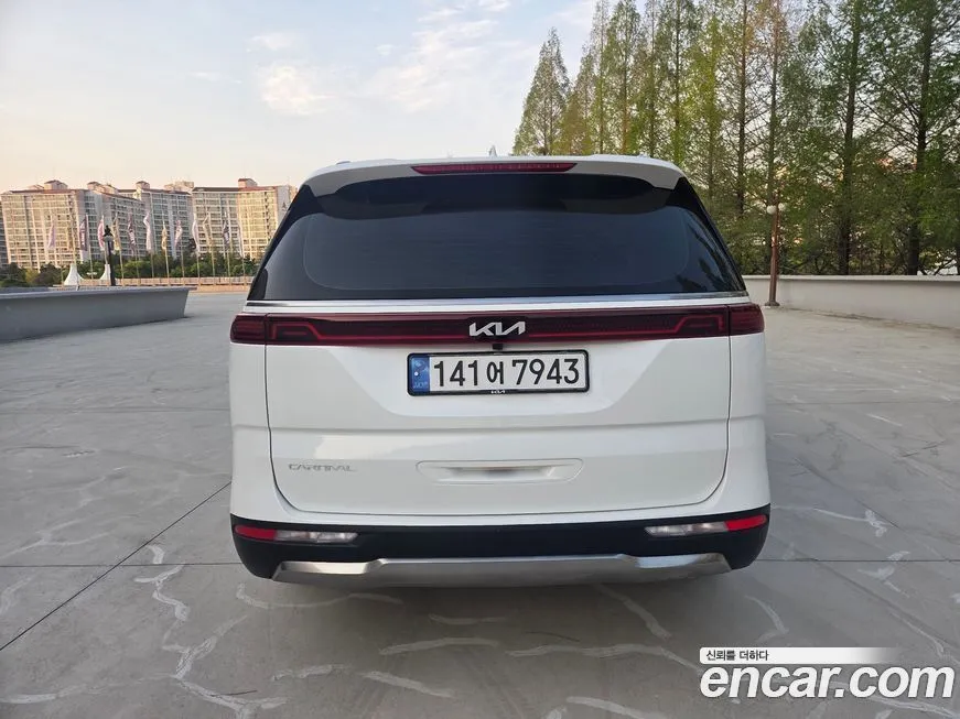 Kia Carnival — фото 2