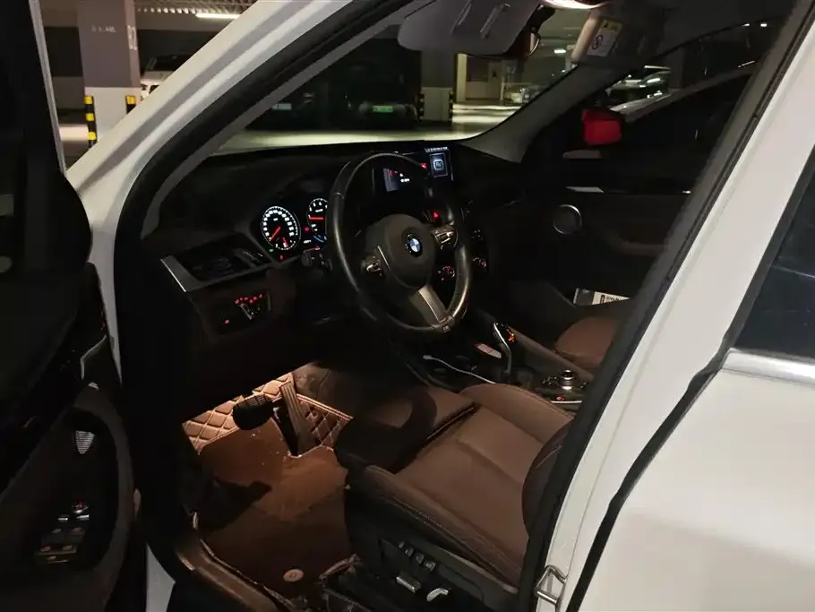 BMW X1 2022 из CN, фото 2