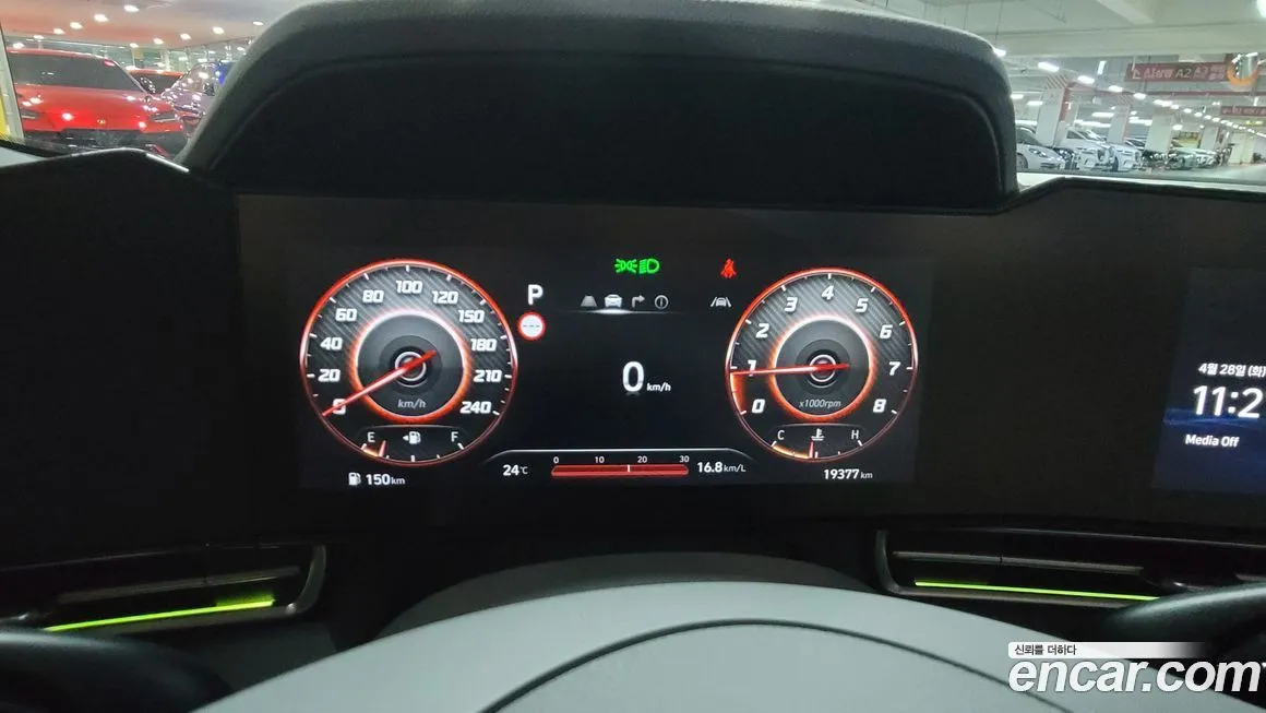 Hyundai AVANTE — фото 3