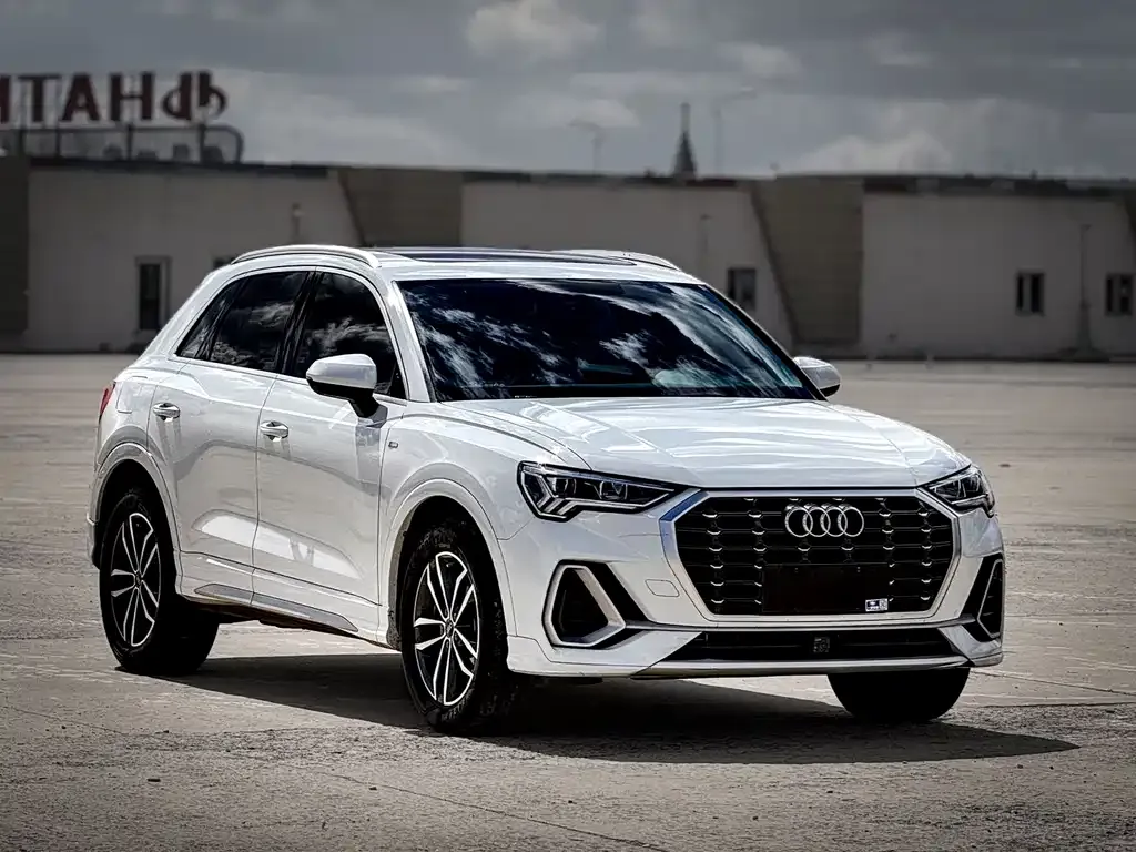 Audi Q3 — фото 3